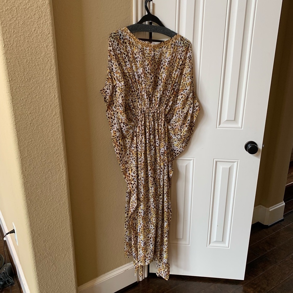 Victoria’s secret cover-up robe